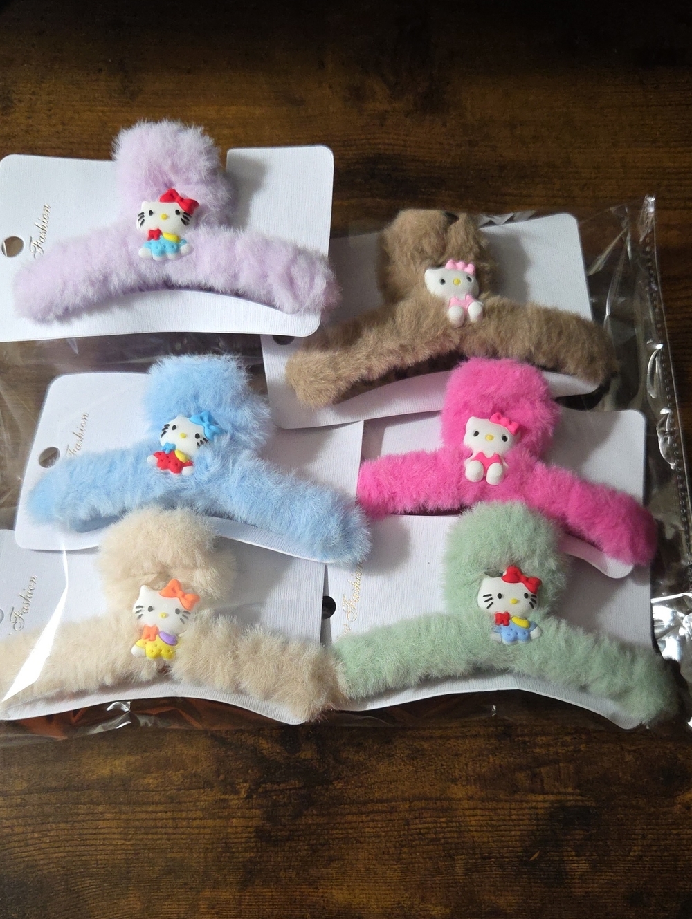 Hello Kitty Plush Hair Clips Set in Pastel Pink Blue Green Brown Purple Cream